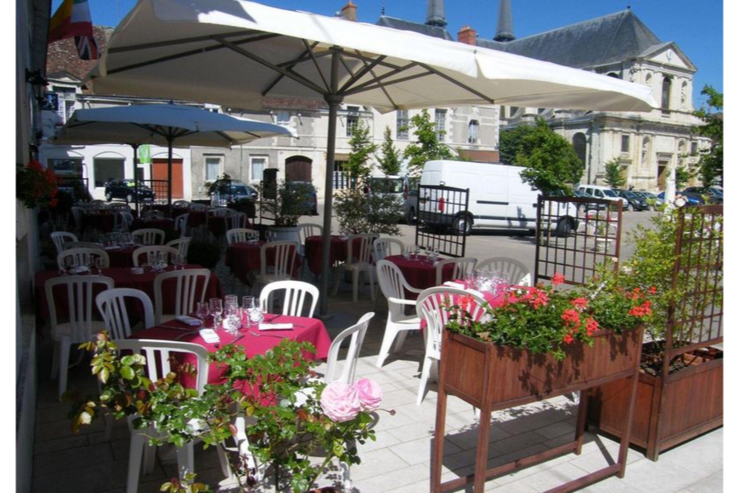 Logis Restaurant Le Puits Dore