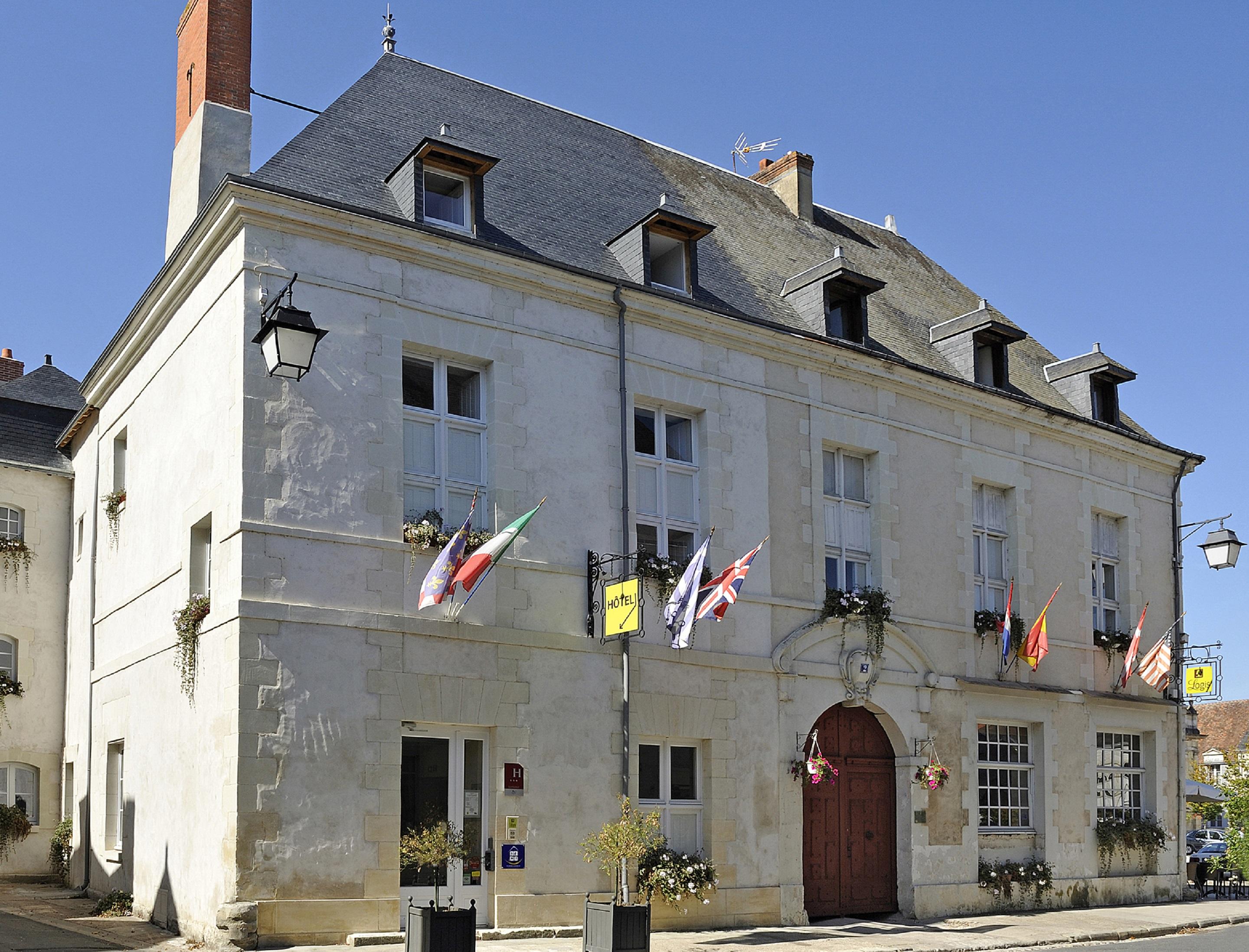 Logis Restaurant Le Puits Dore