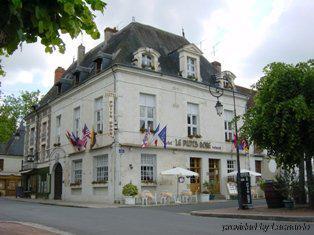 Logis Restaurant Le Puits Dore Hotel 3*
