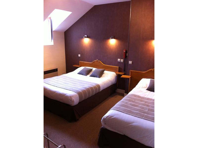Logis Restaurant Le Puits Dore Hotel Richelieu