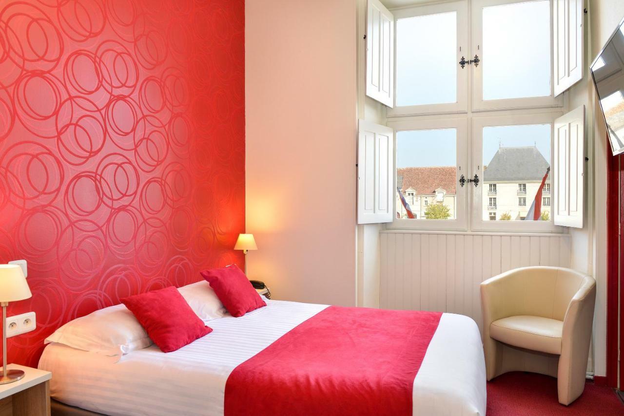 Logis Restaurant Le Puits Dore 3* Richelieu